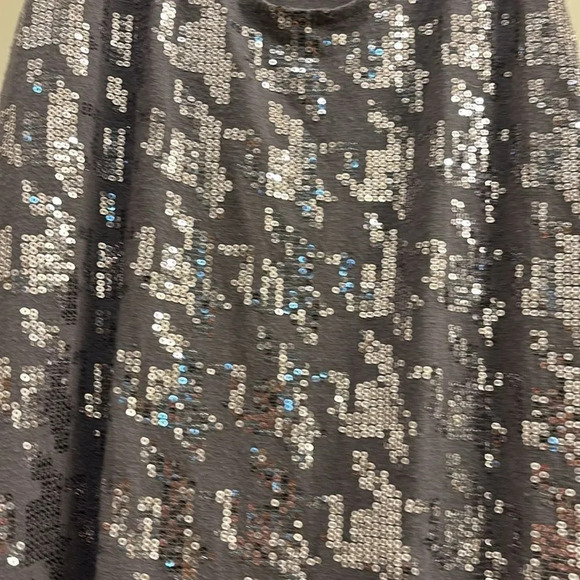 Halogen woman's sparkly gray tank top - Picture 3 of 10
